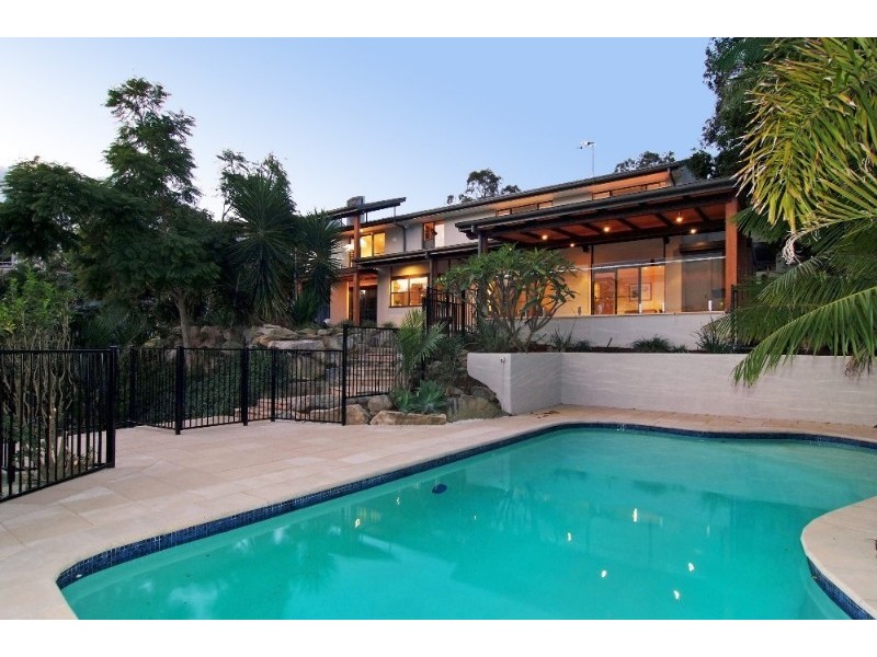 33 Meiers Road, Indooroopilly QLD 4068