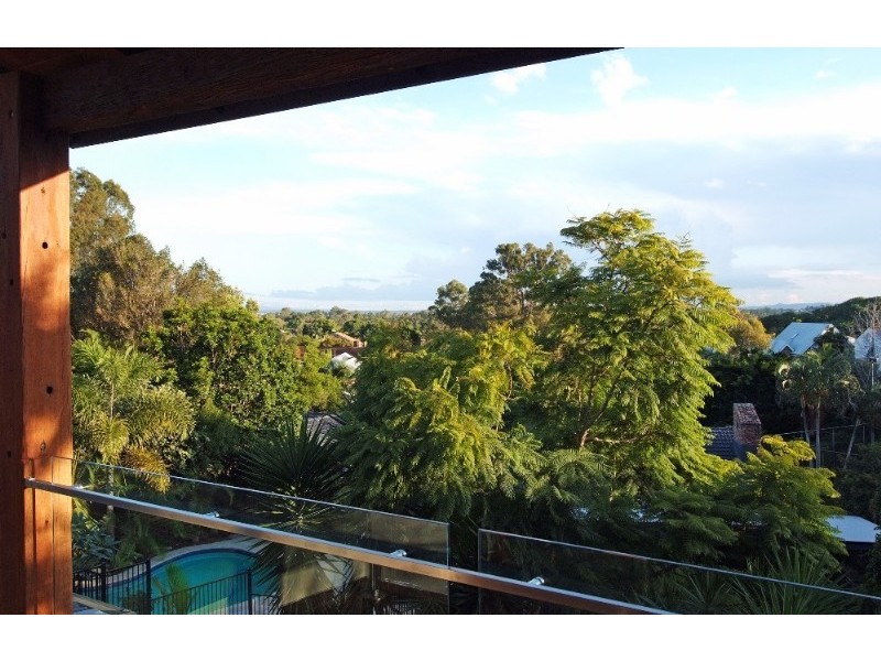 33 Meiers Road, Indooroopilly QLD 4068