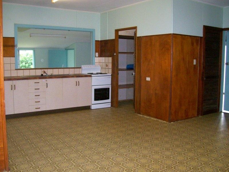 19 Bay Road, Coconuts, Innisfail QLD 4860