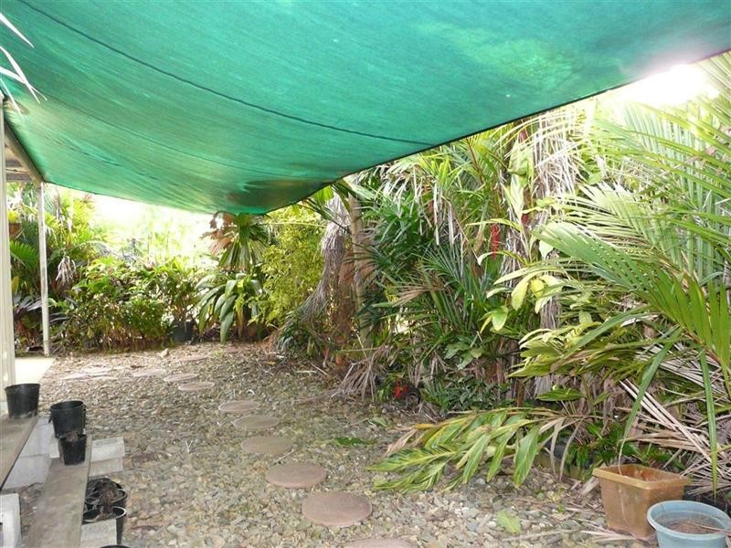 28  (69a) Etty Bay Road, Etty Bay QLD 4858