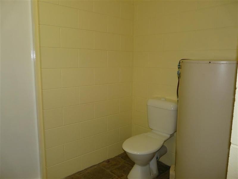 28  (69a) Etty Bay Road, Etty Bay QLD 4858