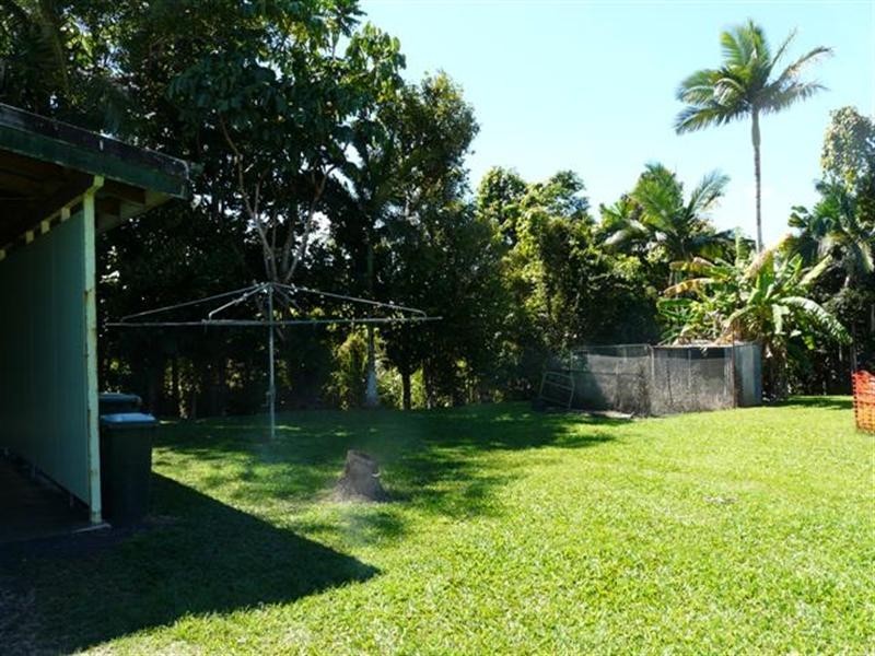 7 Gibson, Mena Creek QLD 4871