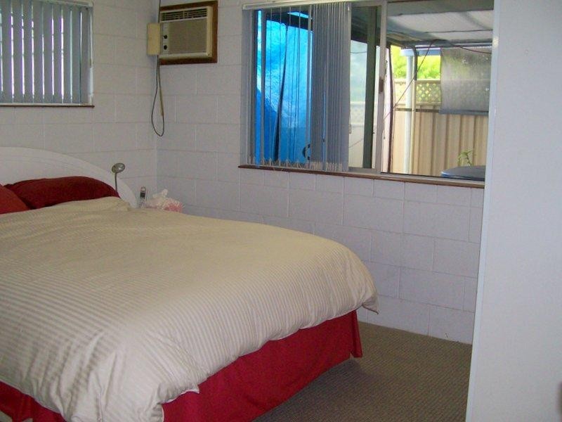 13 Bay Road, Coconuts, Innisfail QLD 4860