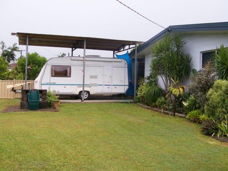 13 Bay Road, Coconuts, Innisfail QLD 4860