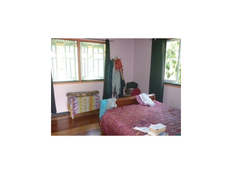 1964F Palmerston Highway, East Palmerston QLD 4860