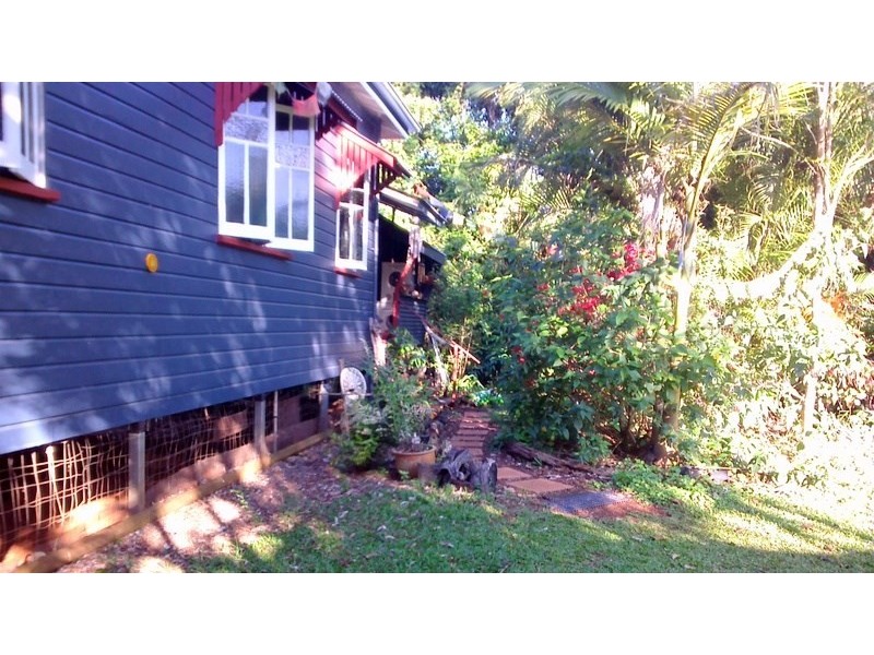 1964F Palmerston Highway, East Palmerston QLD 4860