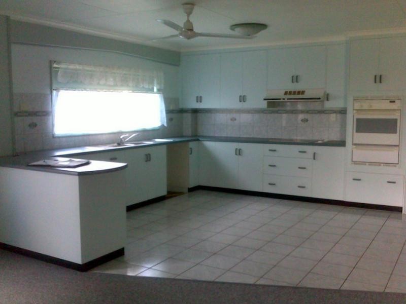 3 Bel Air Avenue, Belvedere QLD 4860