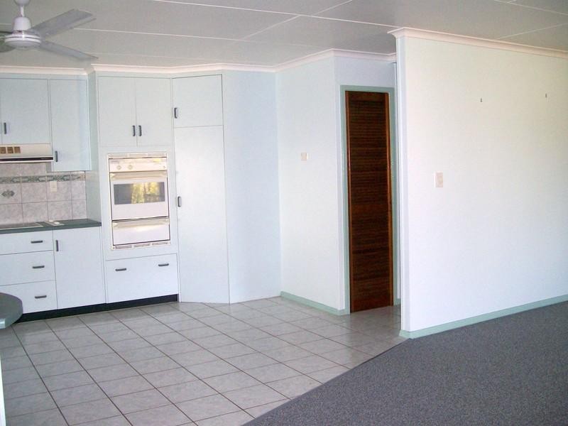 3 Bel Air Avenue, Belvedere QLD 4860