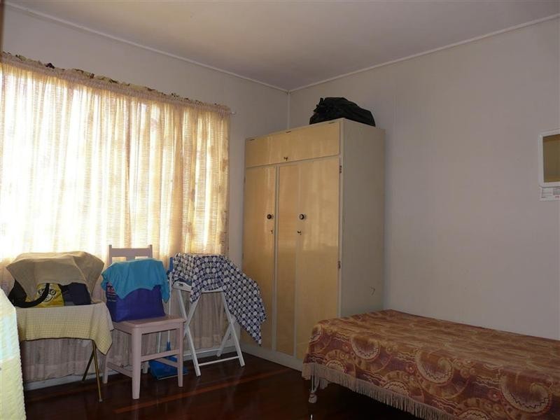 32 Howe Street, Webb QLD 4860