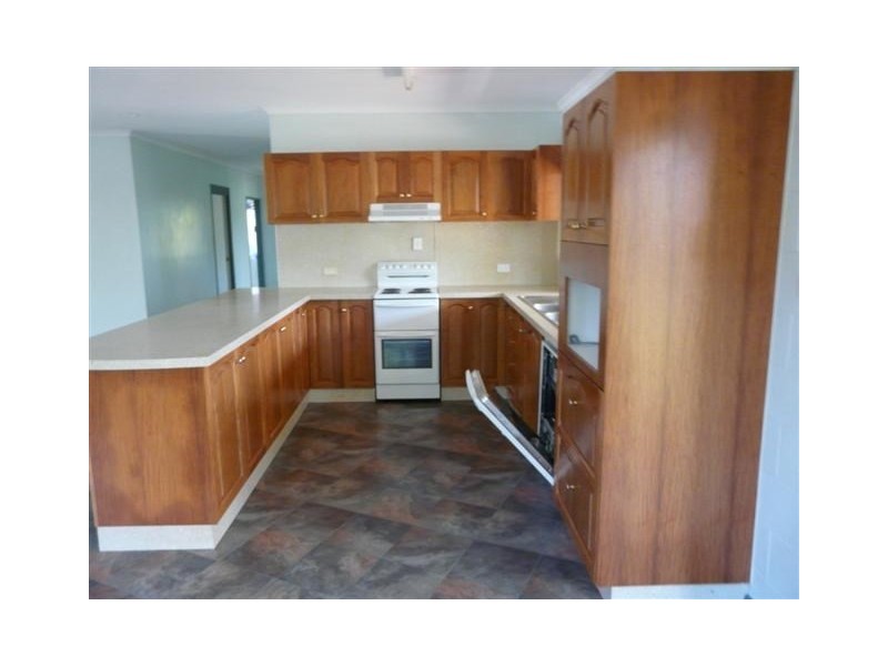 YP 424 Palmerston Highway, Palmerston QLD 4860