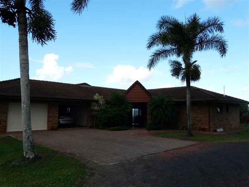 671a Palmerston Highway, Pin Gin Hill QLD 4860