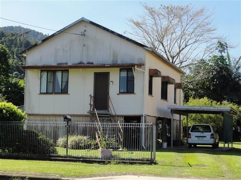 54 Eastwood Street, Babinda QLD 4861