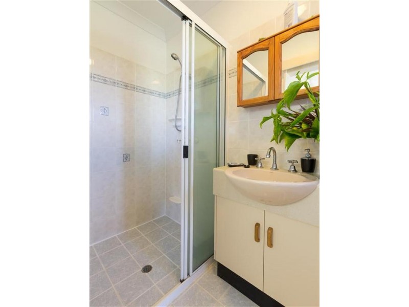 174 Etty Bay Road, Etty Bay QLD 4858