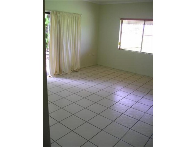 1/180 Mourilyan Road, East Innisfail QLD 4860