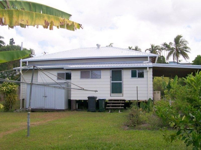 7 Bartle Street, East Innisfail QLD 4860