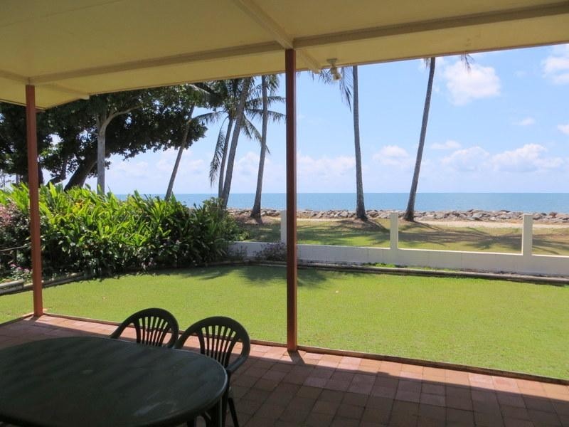 22 Feldt Street, Flying Fish Point QLD 4860