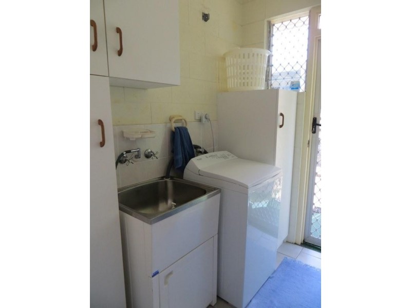 22 Feldt Street, Flying Fish Point QLD 4860