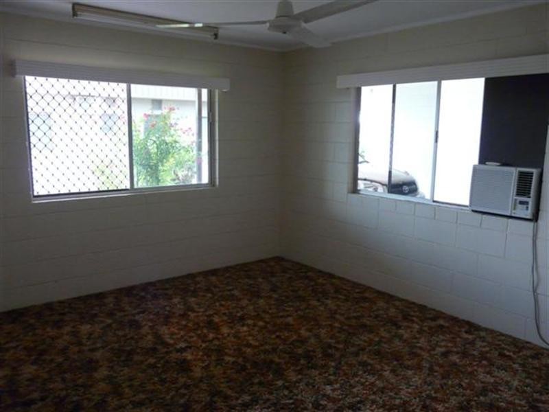 1/38 Oak Street, Goondi QLD 4860