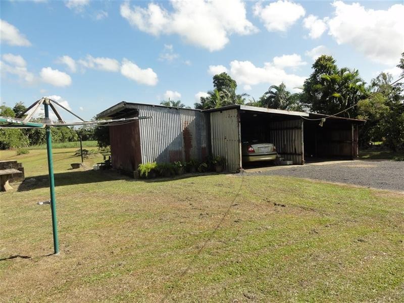 25 Gibson Road, Bombeeta QLD 4871