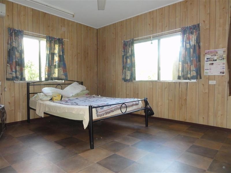 25 Gibson Road, Bombeeta QLD 4871