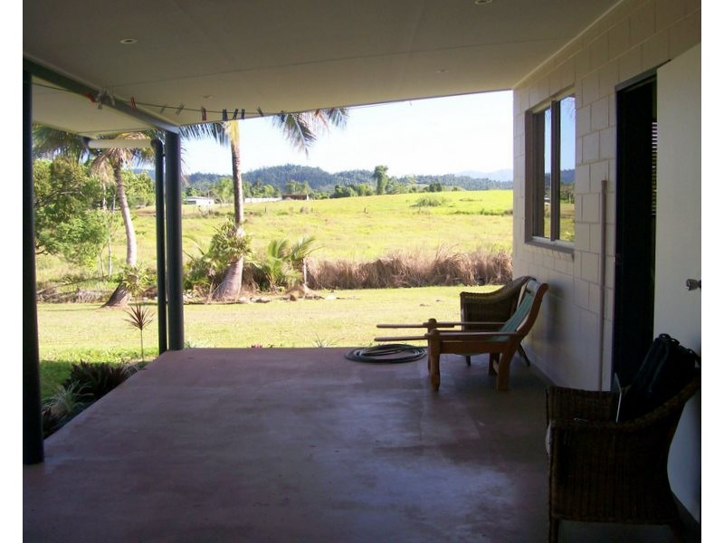 16 Brincat Road, Mena Creek QLD 4871