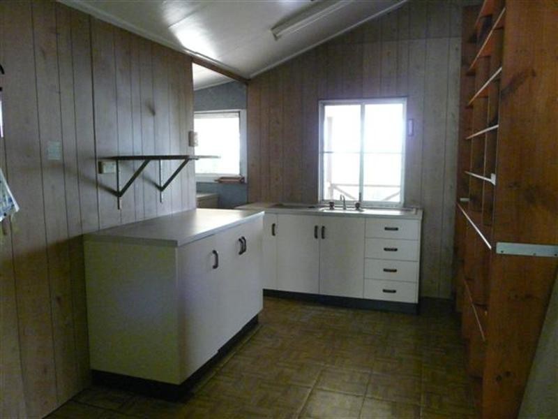 21 Bombala, Mourilyan QLD 4858