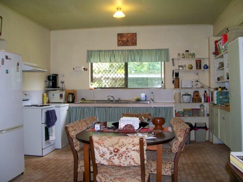 34 Dinner Creek Road, Garradunga QLD 4860