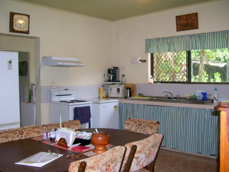 34 Dinner Creek Road, Garradunga QLD 4860