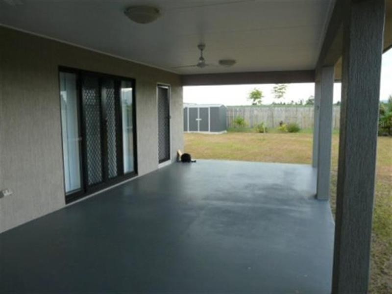 4 Spina, Innisfail QLD 4860