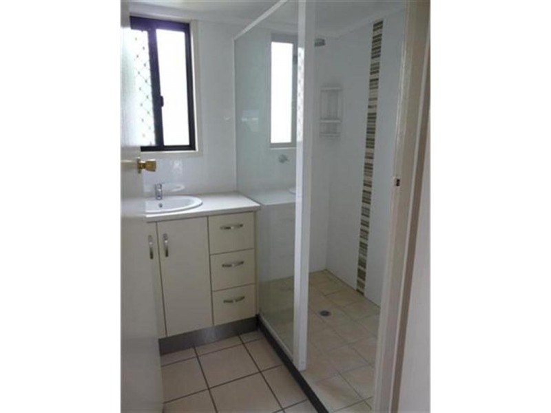 2/94 River, Innisfail QLD 4860