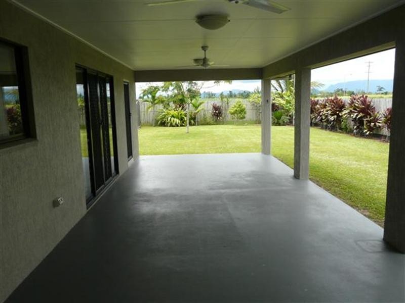 4 Spina, Innisfail QLD 4860