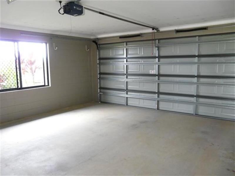 4 Spina, Innisfail QLD 4860