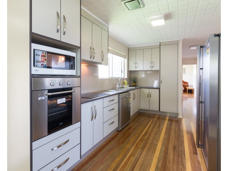 7 Freeman Street, Innisfail Estate QLD 4860