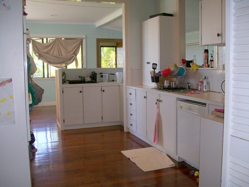 18 Hickey Street, East Innisfail QLD 4860