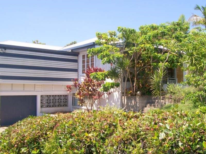 18 Hickey Street, East Innisfail QLD 4860