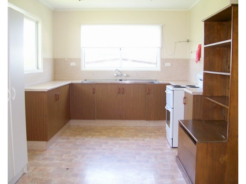 31 Riverside Crescent, Innisfail Estate QLD 4860