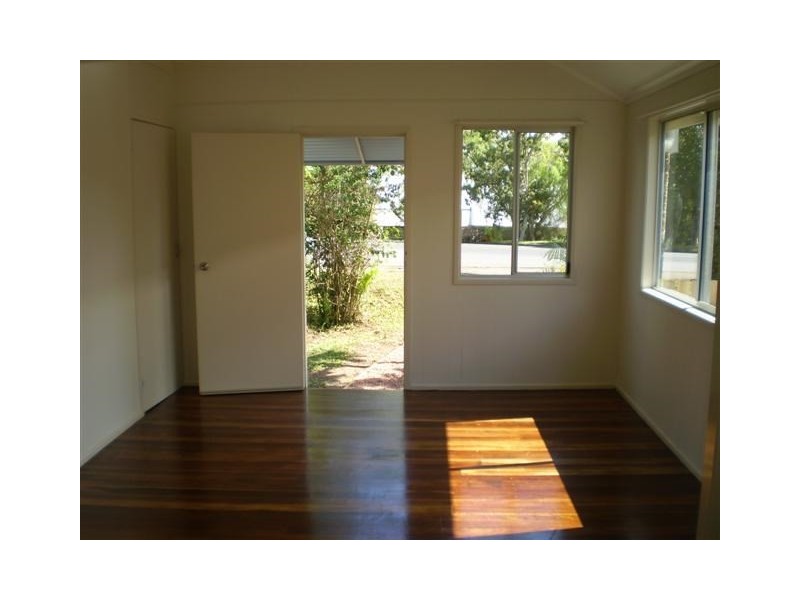 63 Mourilyan Road, East Innisfail QLD 4860