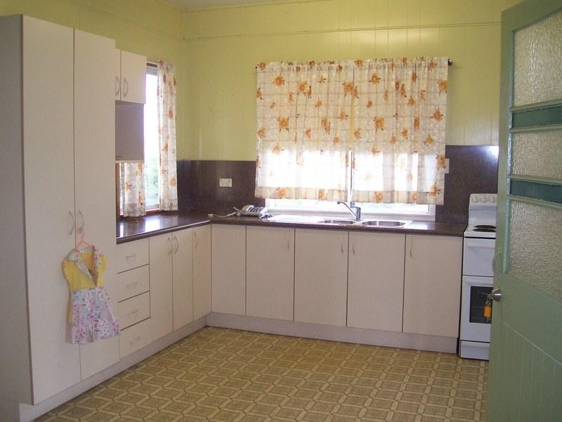 2 Beech Street, Innisfail QLD 4860