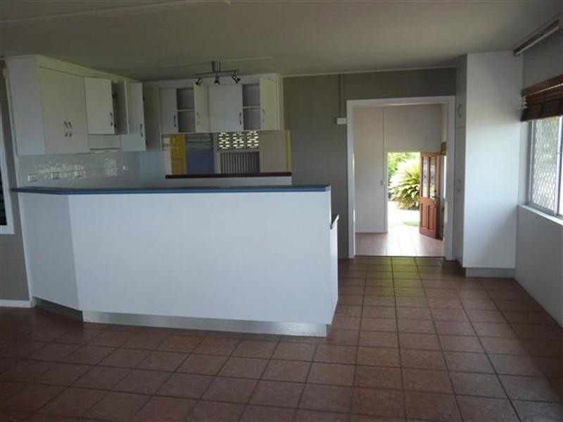 40 Elizabeth, Flying Fish Point QLD 4860