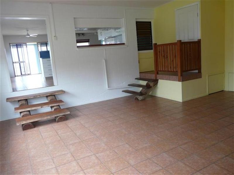 40 Elizabeth, Flying Fish Point QLD 4860