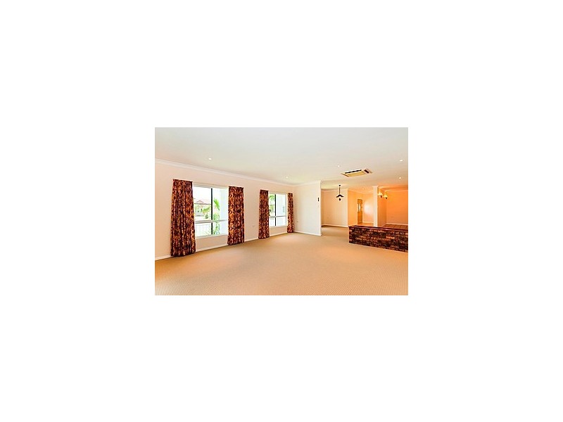 1 Paul, Innisfail QLD 4860