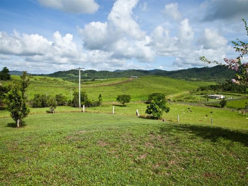 18 -20 Robertson Road, Mena Creek QLD 4871