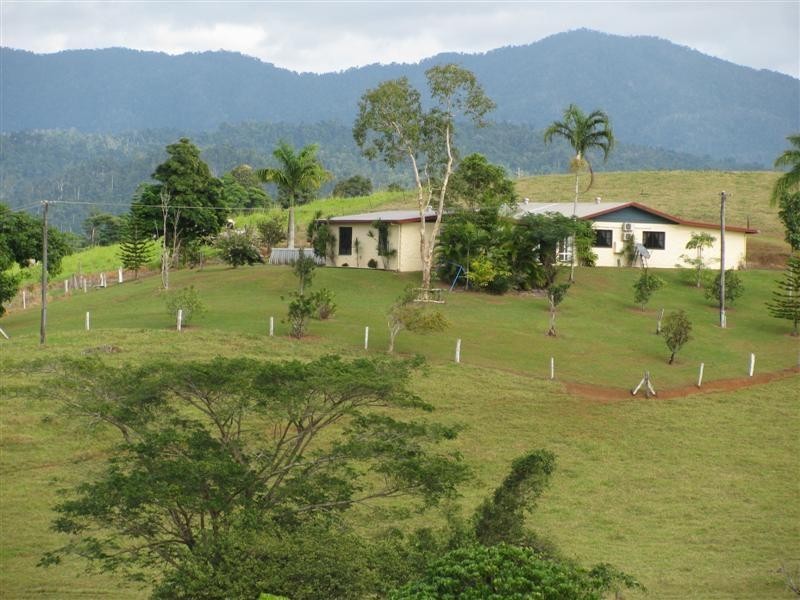 18 -20 Robertson Road, Mena Creek QLD 4871