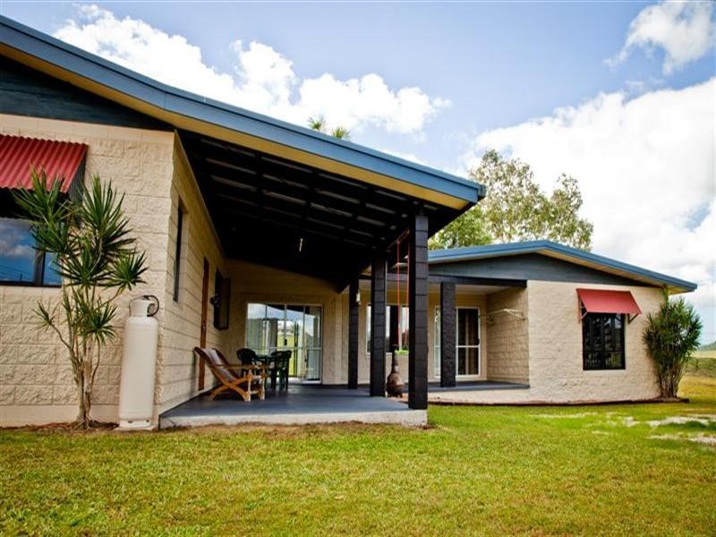 18 -20 Robertson Road, Mena Creek QLD 4871