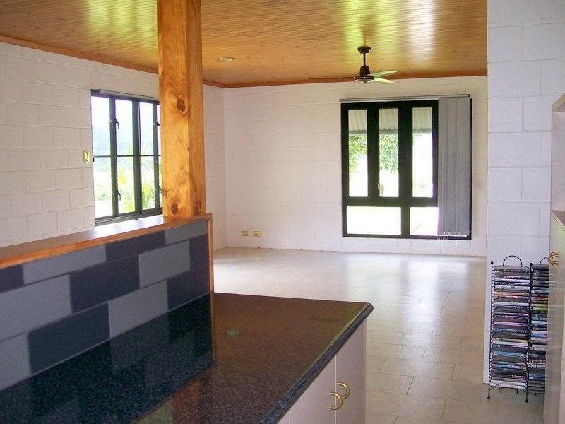 18 -20 Robertson Road, Mena Creek QLD 4871