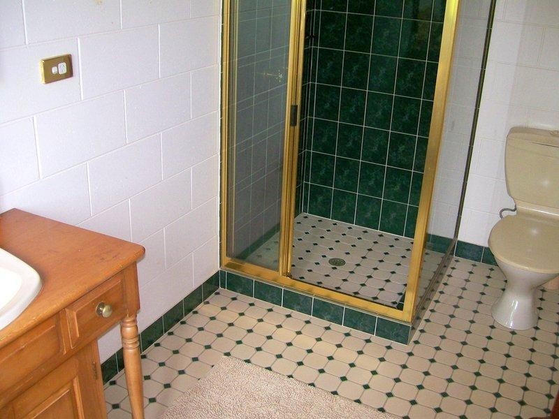 18 -20 Robertson Road, Mena Creek QLD 4871