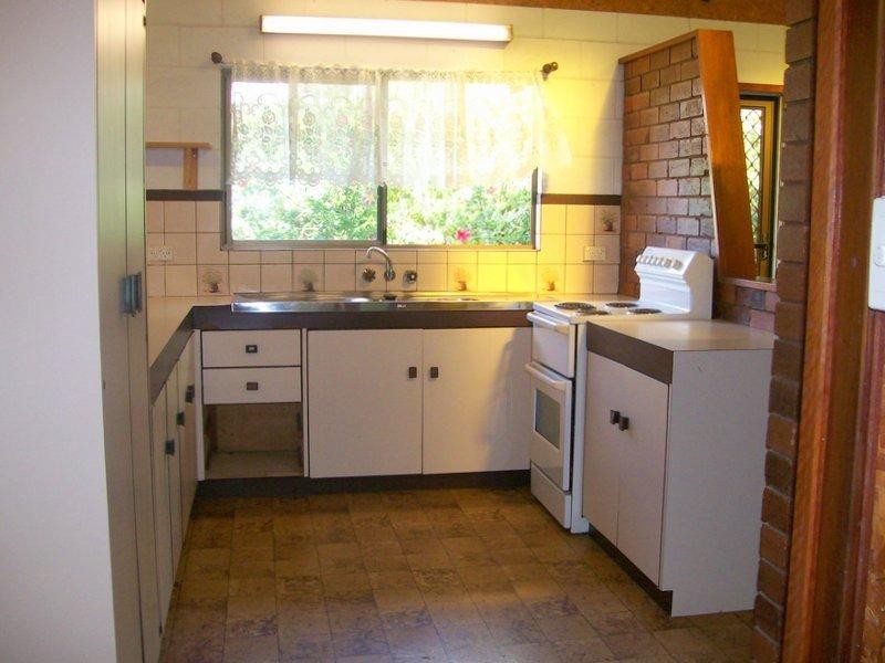 9 Mayflower Street, Innisfail Estate QLD 4860