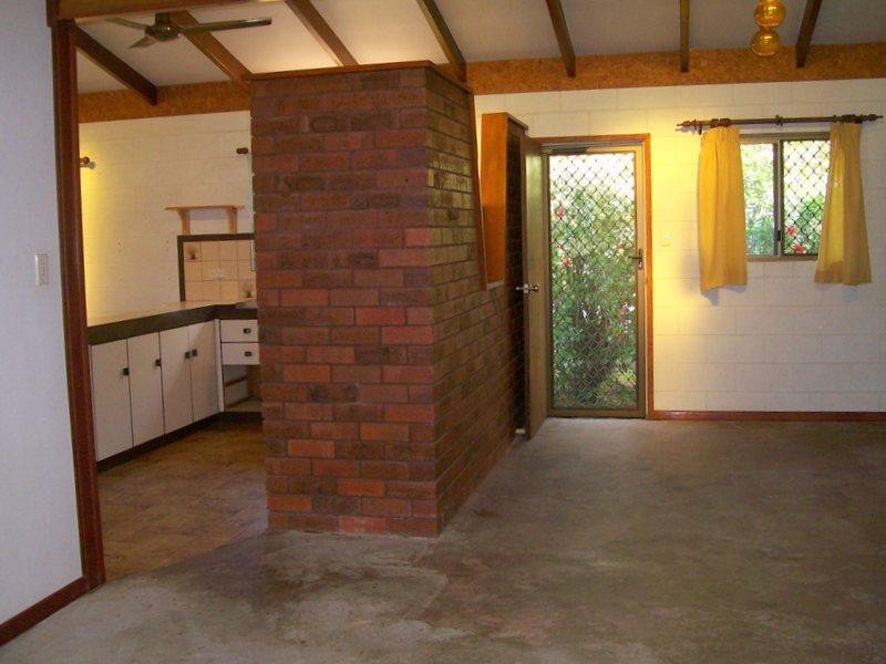 9 Mayflower Street, Innisfail Estate QLD 4860