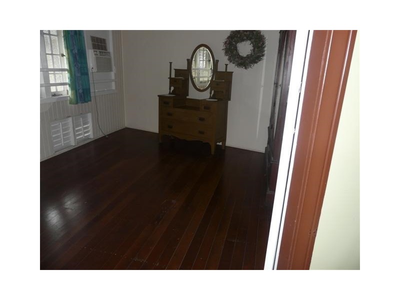 2/1 Mourilyan Road, East Innisfail QLD 4860