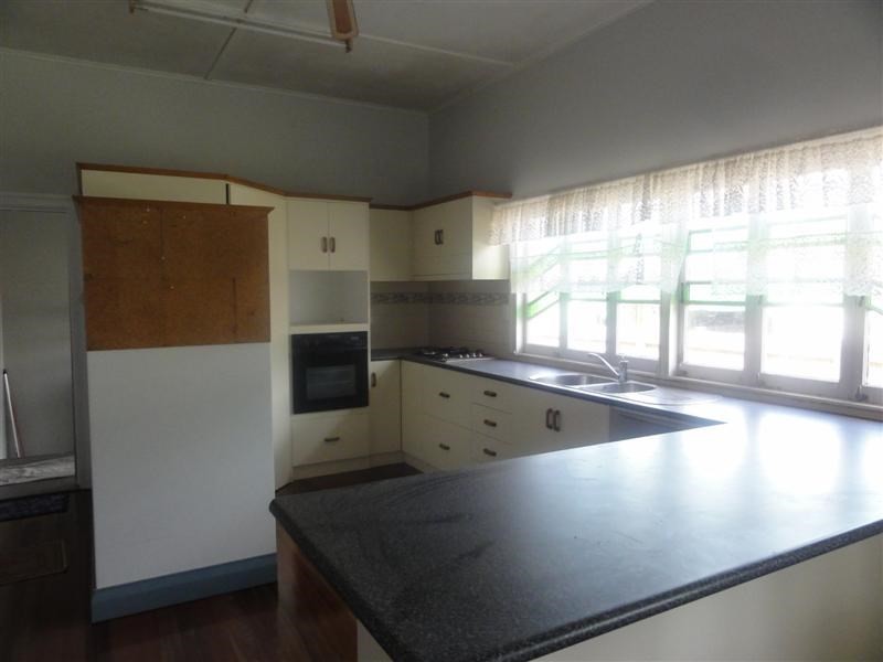 96 Victoria, Silkwood QLD 4856